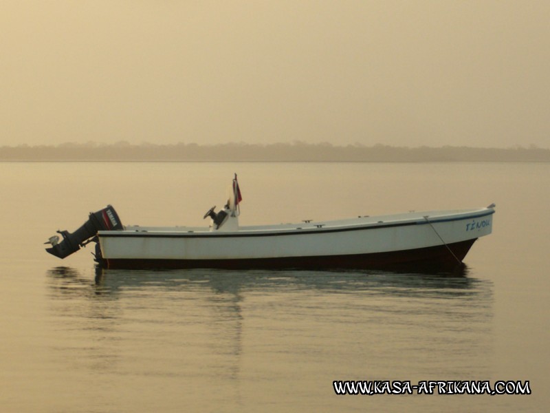 Photos de l'archipel Bijagos Guine Bissau : En bateau - Un des 7m50