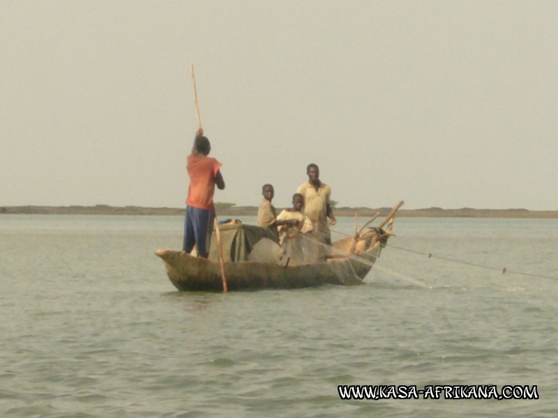 Photos de l'archipel Bijagos Guinée Bissau : Peuple Bijagos - A la pêche