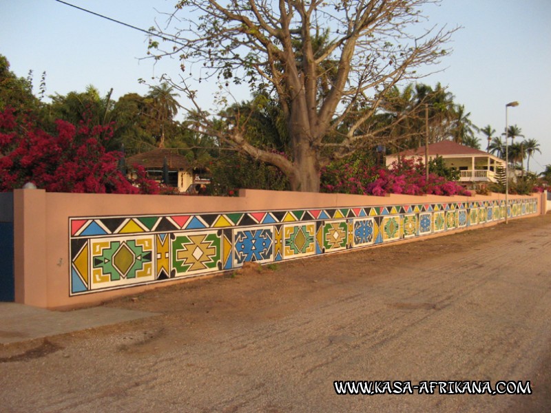 Photos de l'archipel Bijagos Guinée Bissau : Hôtel & dépendances - Mur d'enceinte
